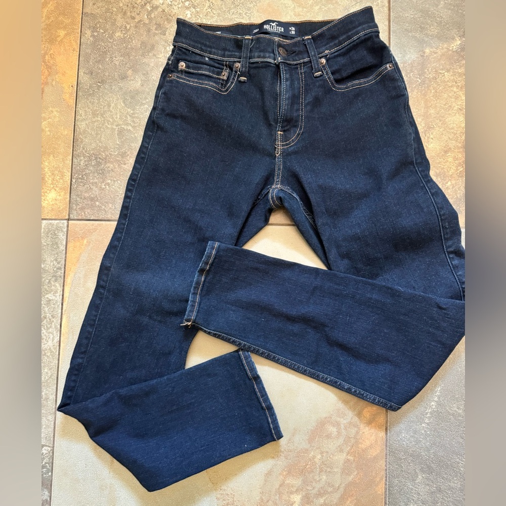 Hollister jeans.